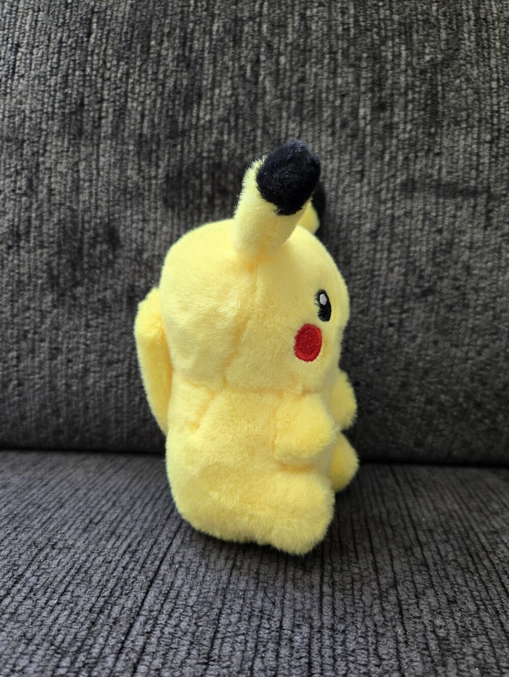 Pokemon Mini Pikachu Fluffy Plush Toy - Picture 3 of 8